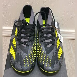 Adidas Unisex futbol soccer shoes